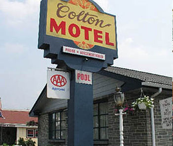 Motel Colton 2*